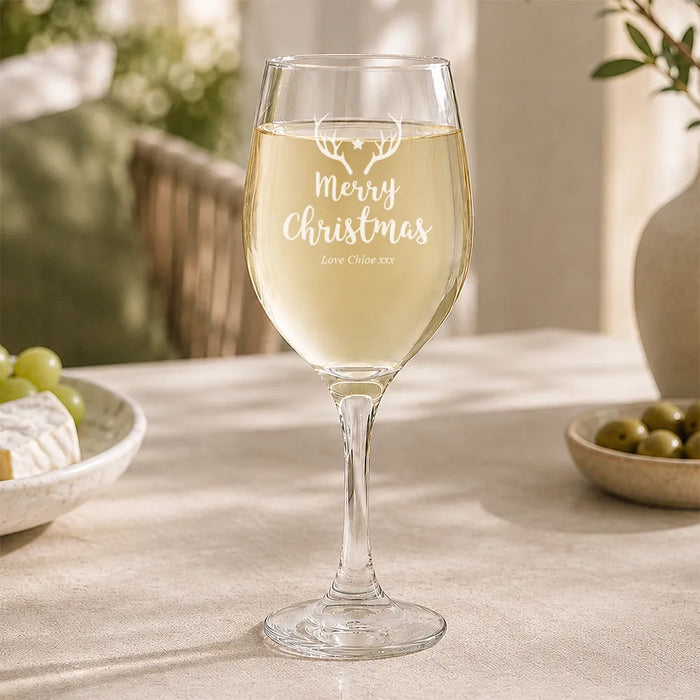 Star Engraved Wine Glass